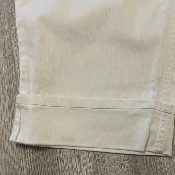 Democracy Women's Flex - Ellent 24W White Cuffed or Uncuffed Capri Denim Pants - Picture 5 of 12